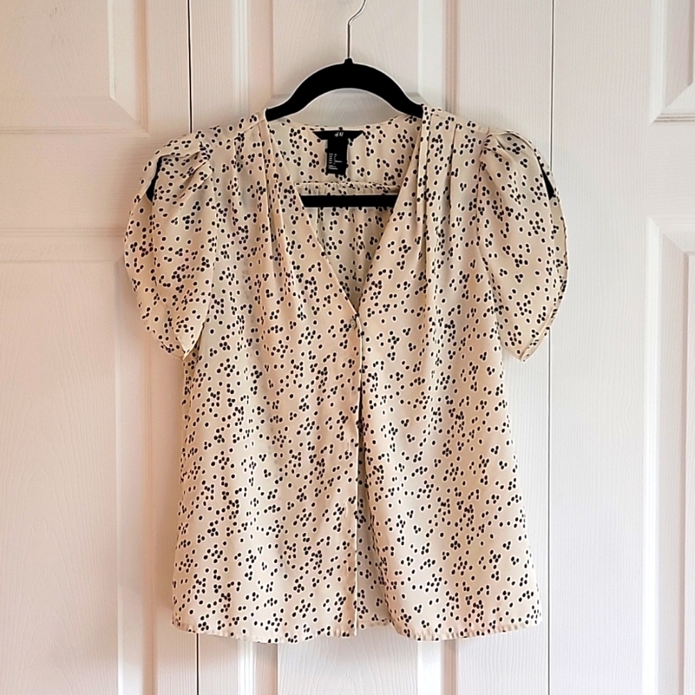 H&M Short sleeve Polka Dot Blouse